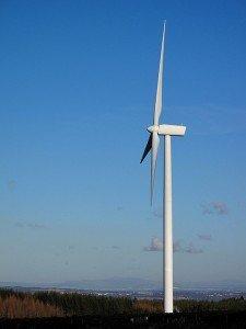 Vestas V80 2MW turbine 225x3001 image Vestas V80 2MW turbine 225x3001 Vestas New Deal in France