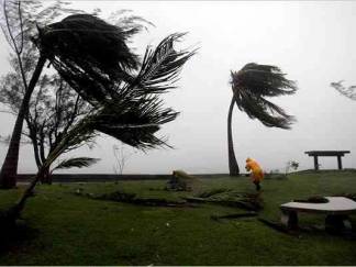 Wind Noise Sources vs Decibels visual Wind Noise Sources vs Decibels bend trees like rubber bands2 324x243