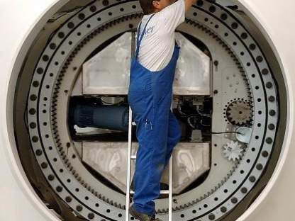 Wind Turbine Refurbishment Service https://mobile.mwps.world/2010/07/18/wind-turbine-refurbishment-service/