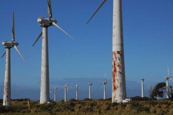 hawaii old wind farm1 e1569751550728 Wind Power: Focus On Hawaii