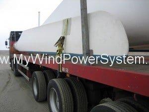 blad transport 300x2251 Thinking Wind Power? Think Second Hand Turbines.