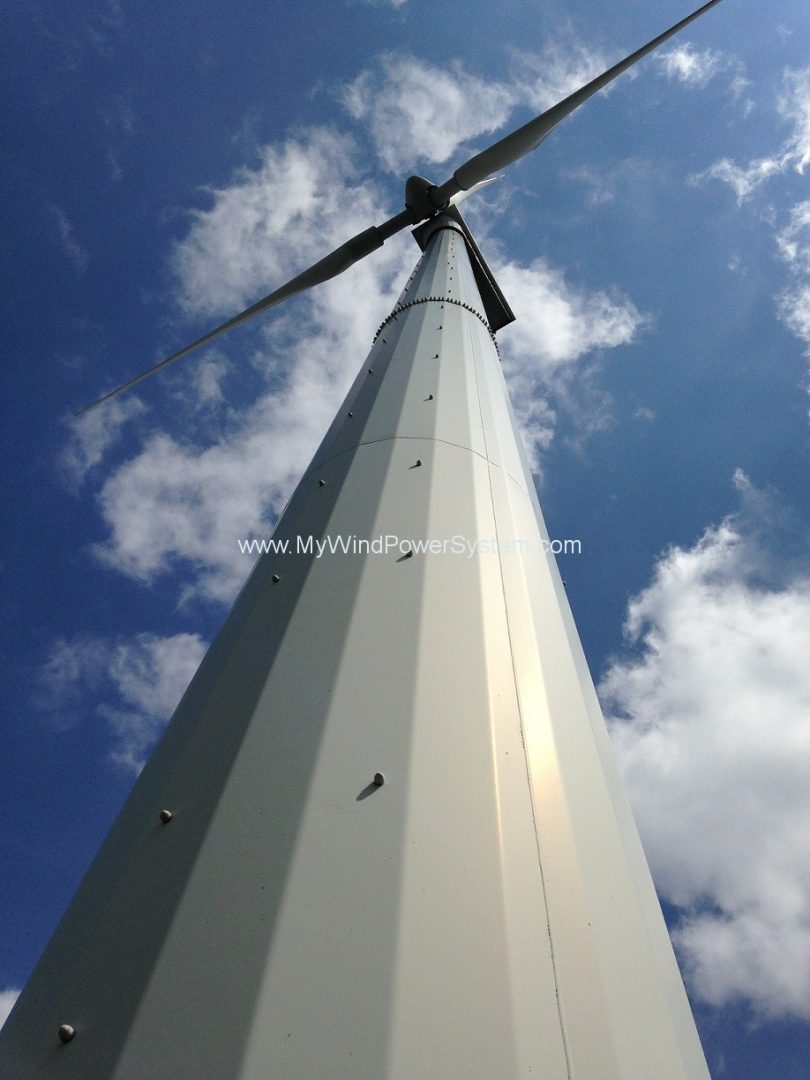 Micon M700 Wind Turbine Germany d MICON M700 Wind Turbine   250kW   36m tower