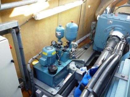 vestas v27 nacelle view id3662 420x315 VESTAS V27 Wind Turbine For Sale