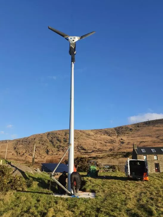 Proven in Ireland 2 547x730 PROVEN 6kW Wind Turbine
