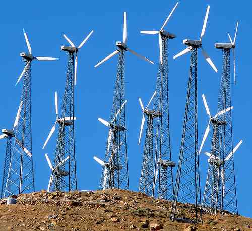 wind-turbines-lattice-tower wind turbines lattice tower11 Wind Power Stats to Quiet Down the Critics
