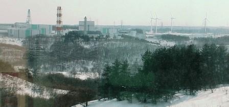 Nuclear Plant1 image Nuclear Plant1 Strange Bedfellows: Wind Farm Alongside Nuclear Fuel Reprocessing Plant at Rokkasho, Japan
