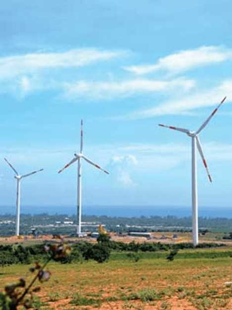Vietnamese Wind Farm Vietnamese Wind Farm1 Denmark to Assist Vietnam in Harnessing Wind Energy