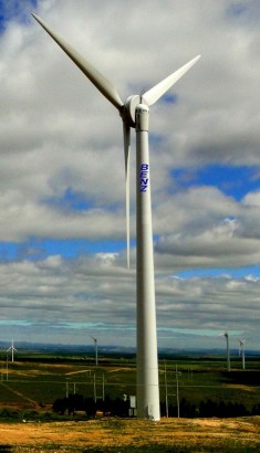 benz 900kw dd pmg direct drive wind turbine cropped sml 588x1024 1530797 BENZ – PMG DD900 – 900kW   Wind Turbine