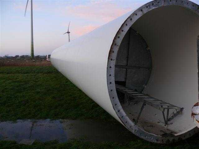 Vestas V52 Tower Section Vestas V52 Tower Section Vestas Tower For Sale 65m 213ft 3 sections
